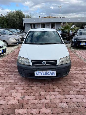 FIAT Punto 1.3 MJT Van 2 posti