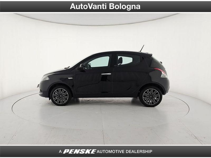 Lancia Ypsilon 1.2 69 CV 5 porte GPL Ecochic Silver