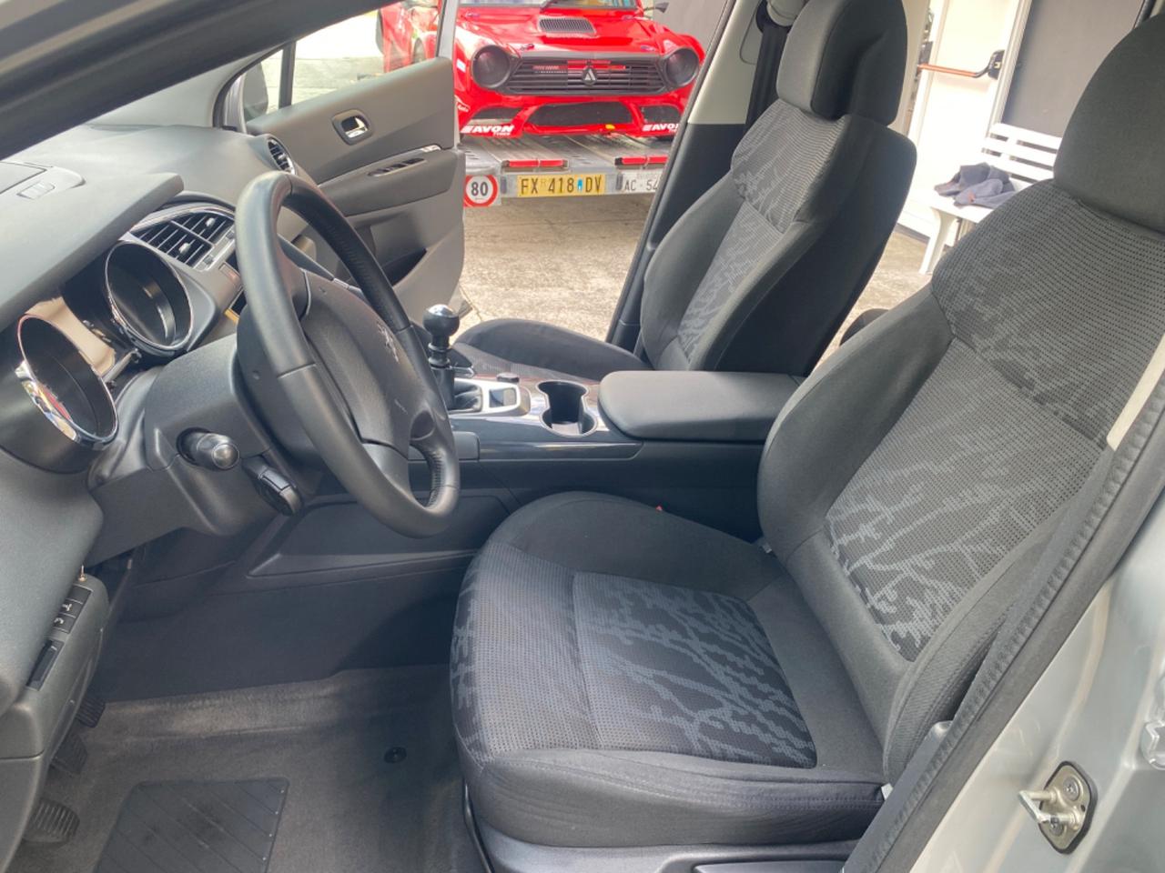 Peugeot 3008 1.6 HDi Gancio traino