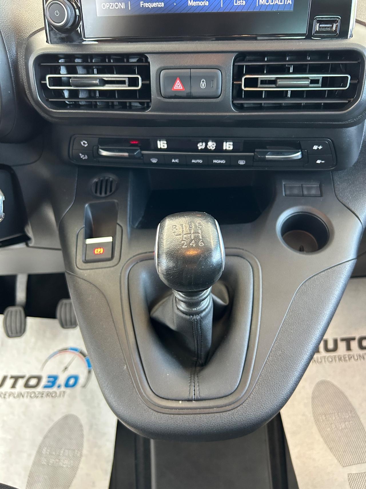 Toyota Proace City Verso 1.5D 130 CV S&S Short D Executive Neopat