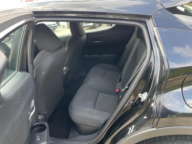 Toyota C-HR 1.8 Hybrid E-CVT Business