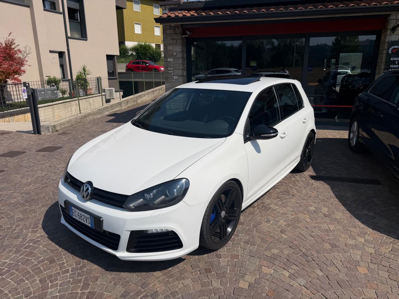 Volkswagen Golf 2.0 TSI 4mot. 5p. R