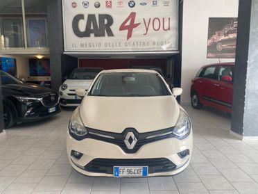 Renault Clio 1.2 75CV 5 porte NEOPATENTATI