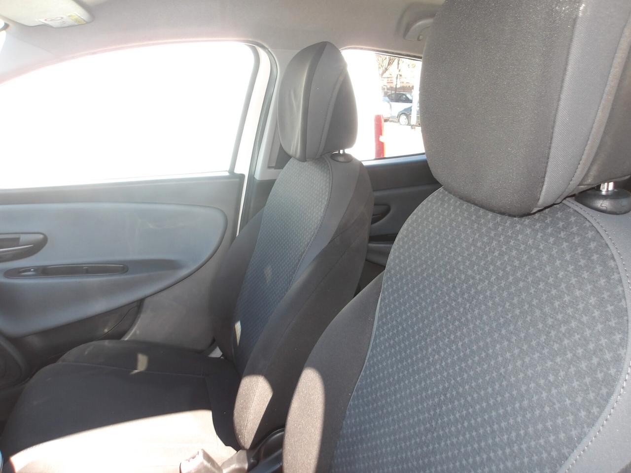 LANCIA YPSILON 1.2 BENZ/GPL -12/2016