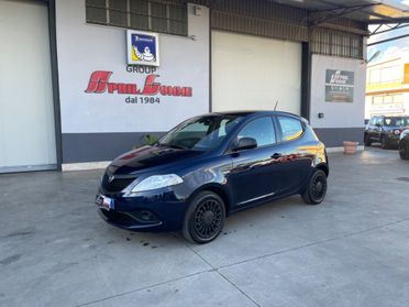 Lancia Ypsilon 1.0 FireFly 5 porte S&S Hybrid Ecochic Gold