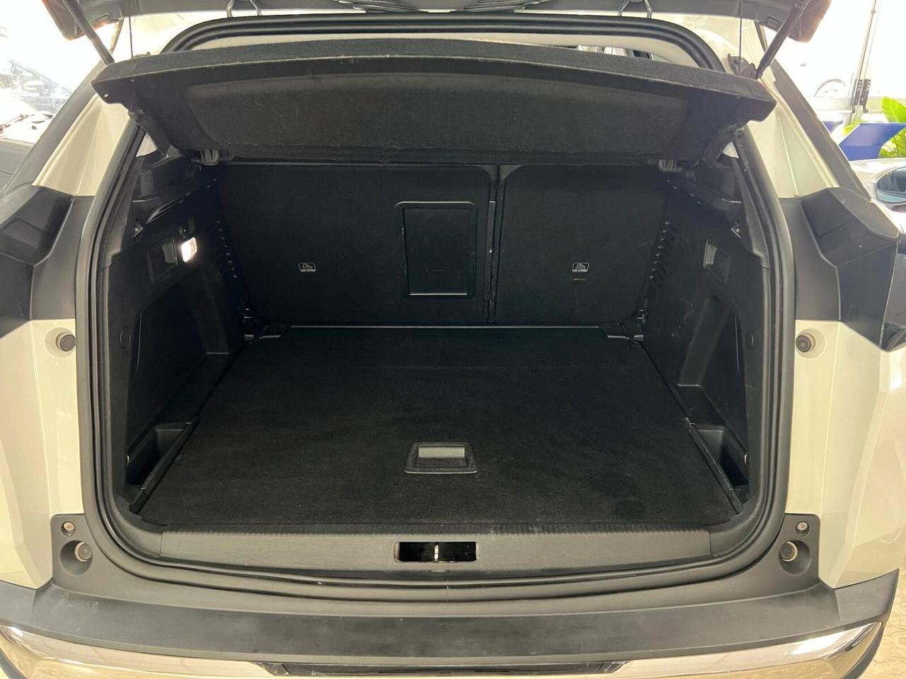 Peugeot 3008 1.6 BlueHDi 120CV EAT6 Allure