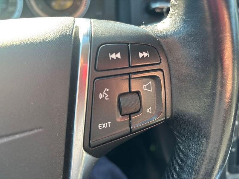 Volvo V60 (2010-2018) D3 Geartronic Momentum