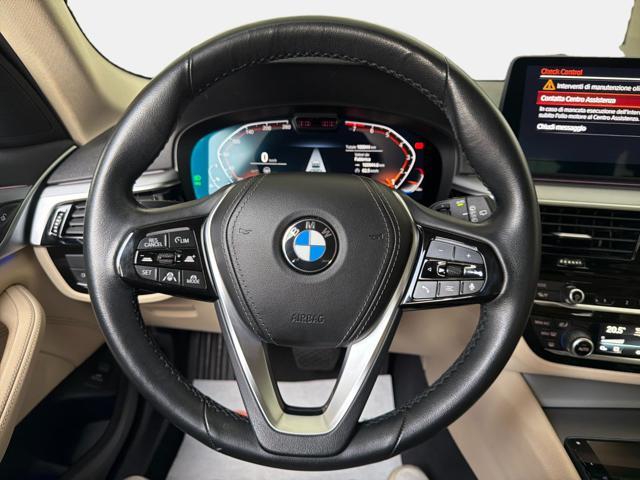 BMW 520 i 48V Touring Business
