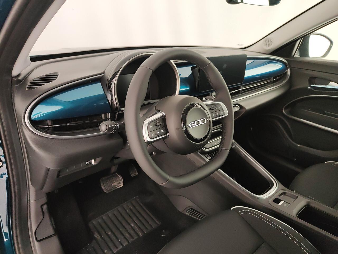 Fiat 600 Hybrid 110 CV DCT MHEV Serie Speciale Icon