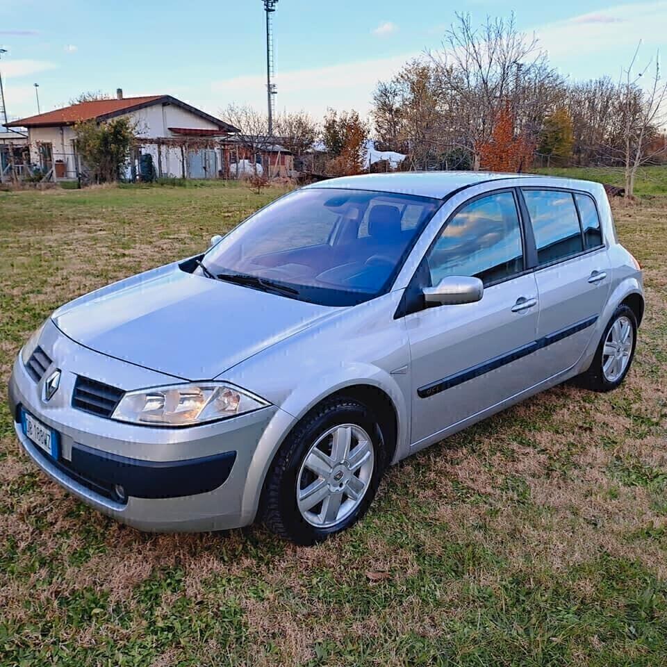 Renault 1.5 TDI CINGHIA NUOVA- NON CI SONO LAVORI DA FARE-