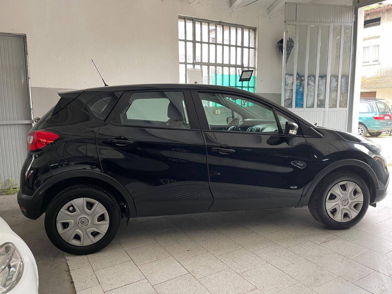 Renault Captur dCi 8V 90 CV Start&Stop Energy Iconic