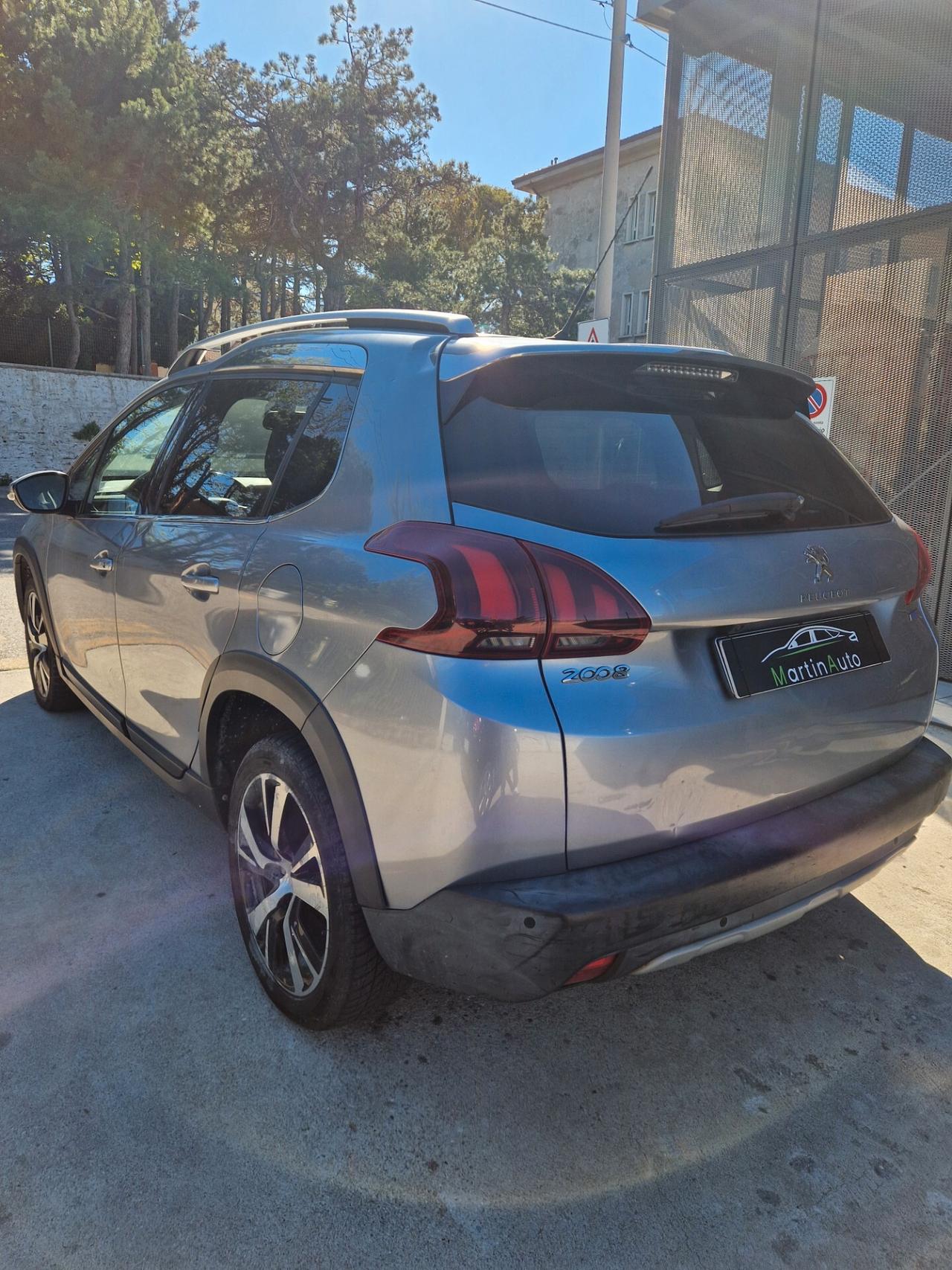 Peugeot 2008 1.2 Benz 110CV - 2016