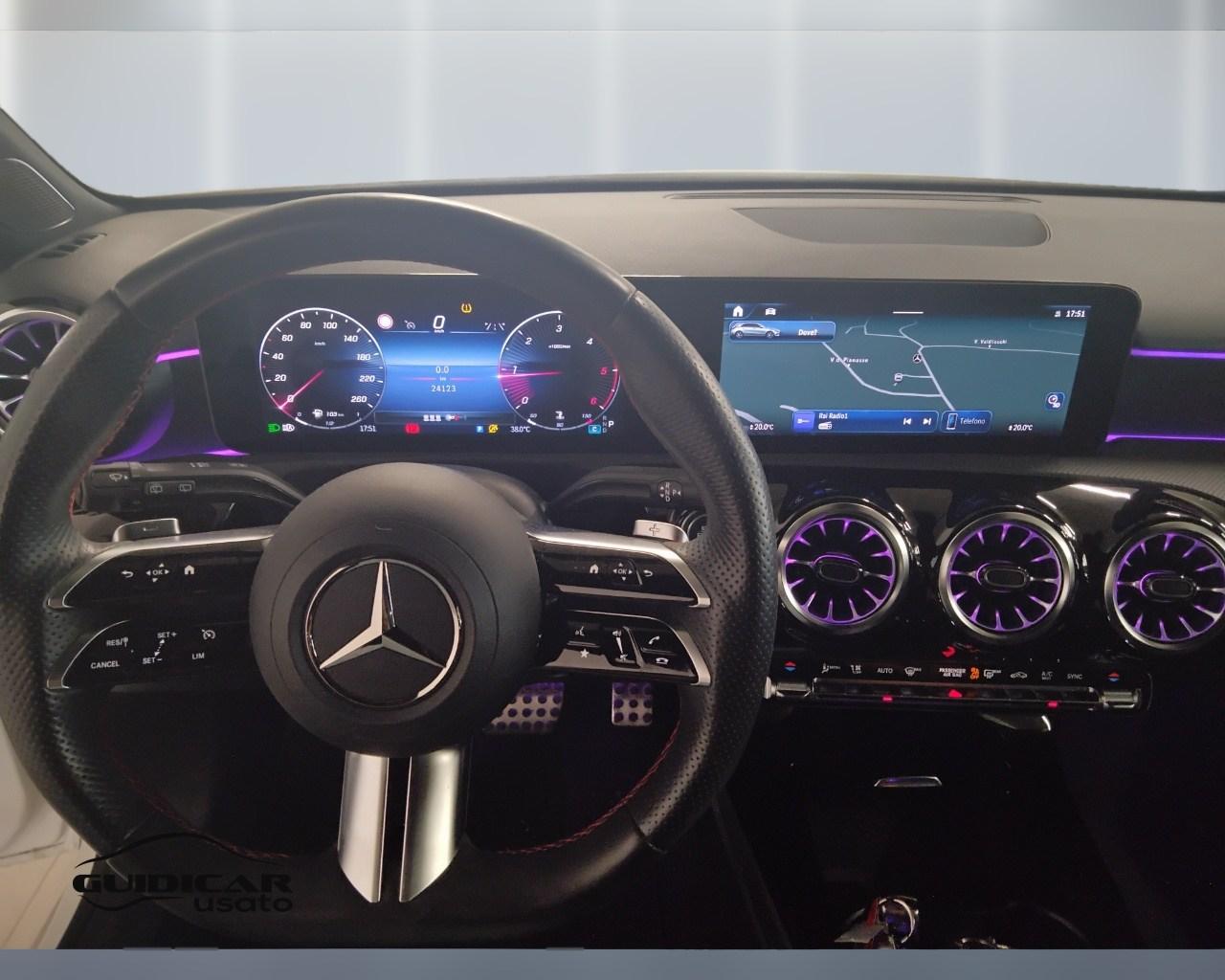 Mercedes-Benz Classe A - W177 2023 - A 180 d AMG Line Advanced Plus auto