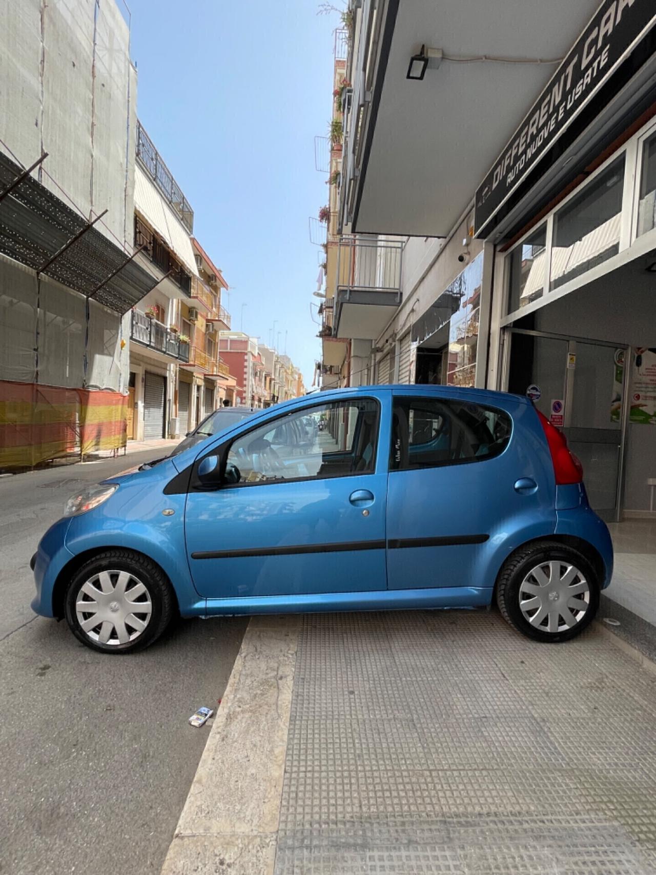 Peugeot 107 1.0 68CV 5p. Urban Move