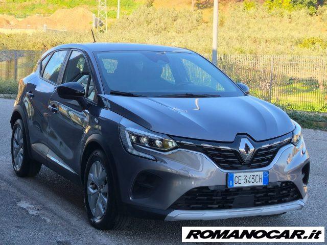 RENAULT Captur Blue dCi 115 CV EDC Business Navy