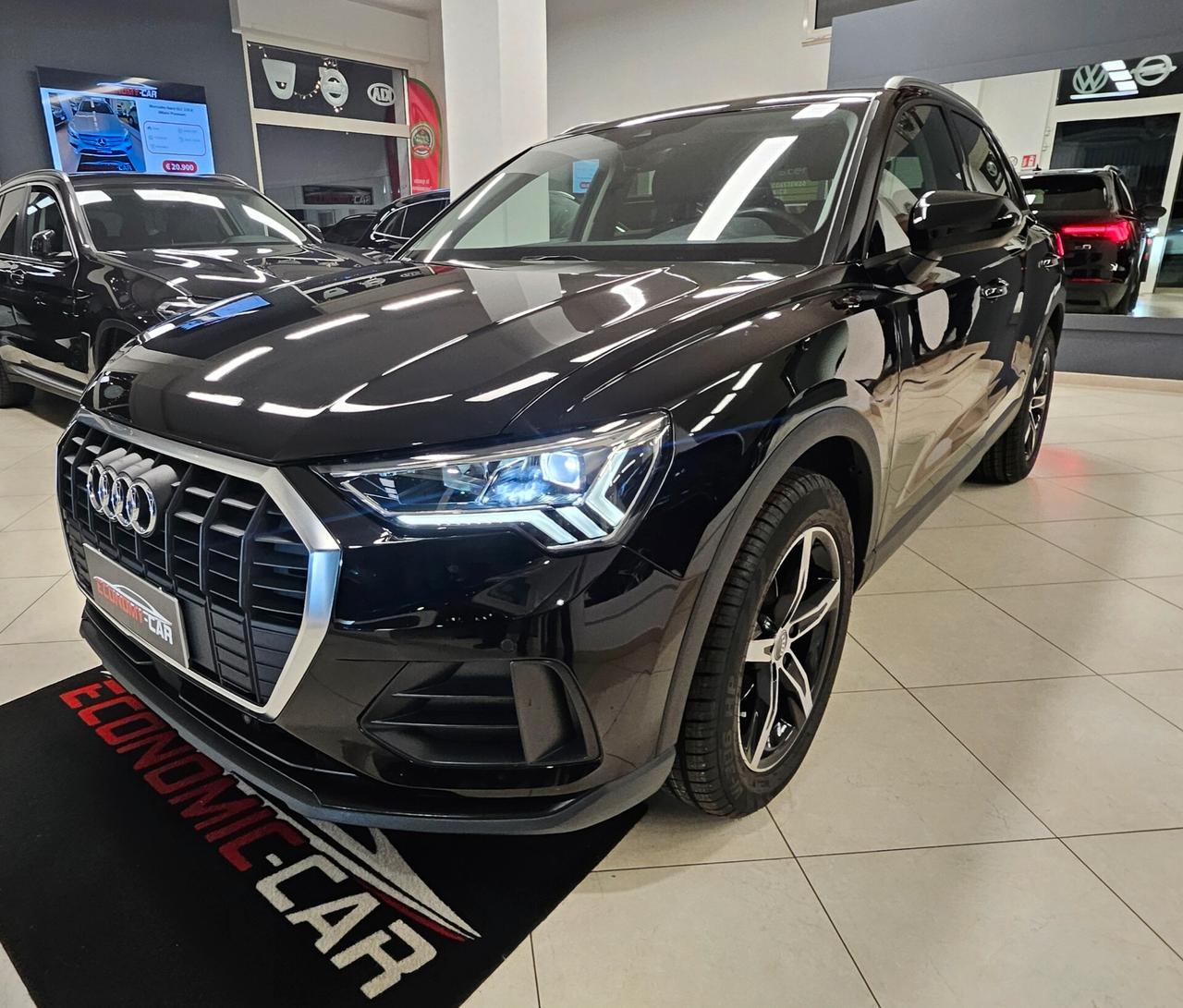 Audi Q3 35 TDI S tronic Business Advanced KM 123000