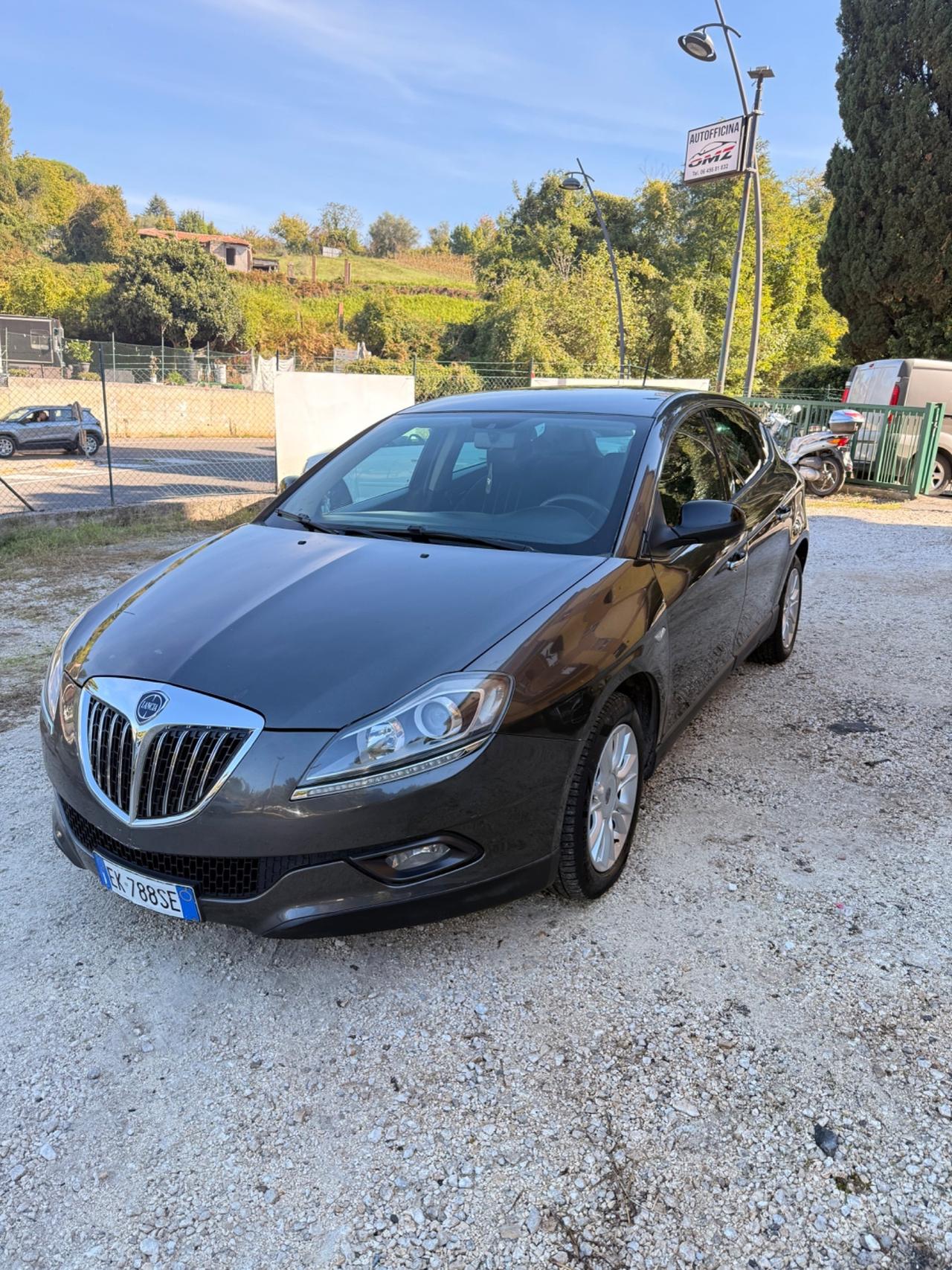 Lancia Delta 1.6 MJT DPF Gold