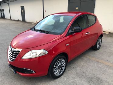 Lancia Ypsilon 0.9 TwinAir benzina/metano Ecochic
