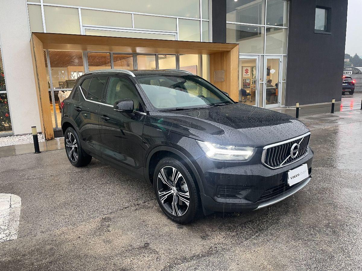 VOLVO - XC40 - T4 Recharge Plug-in Hyb. Inscript.