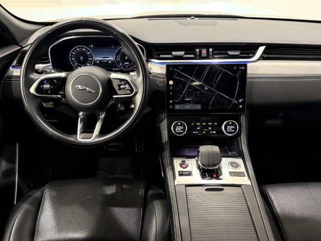 JAGUAR F-Pace 2.0 204 CV AWD R-Dynamic Black