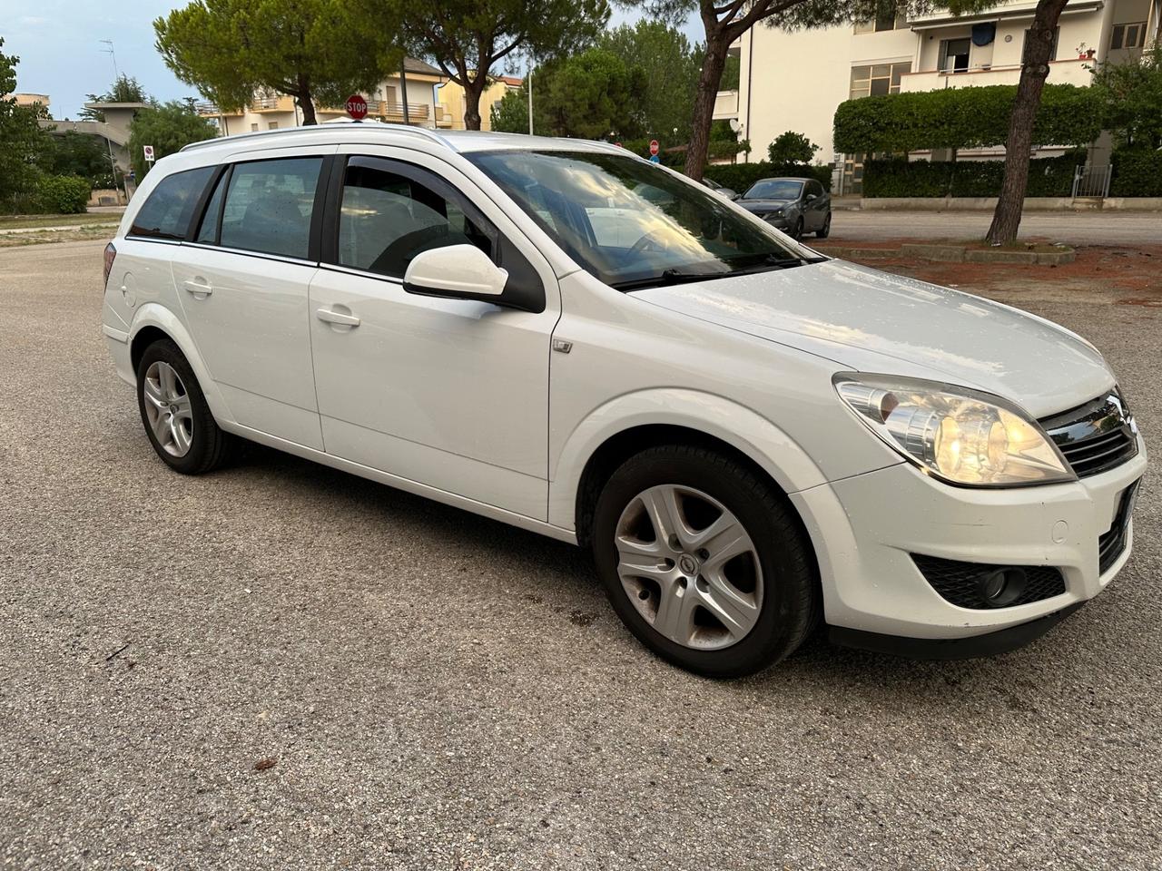 Opel Astra 1.7 CDTI 110CV ecoFLEX Station Wagon 2010