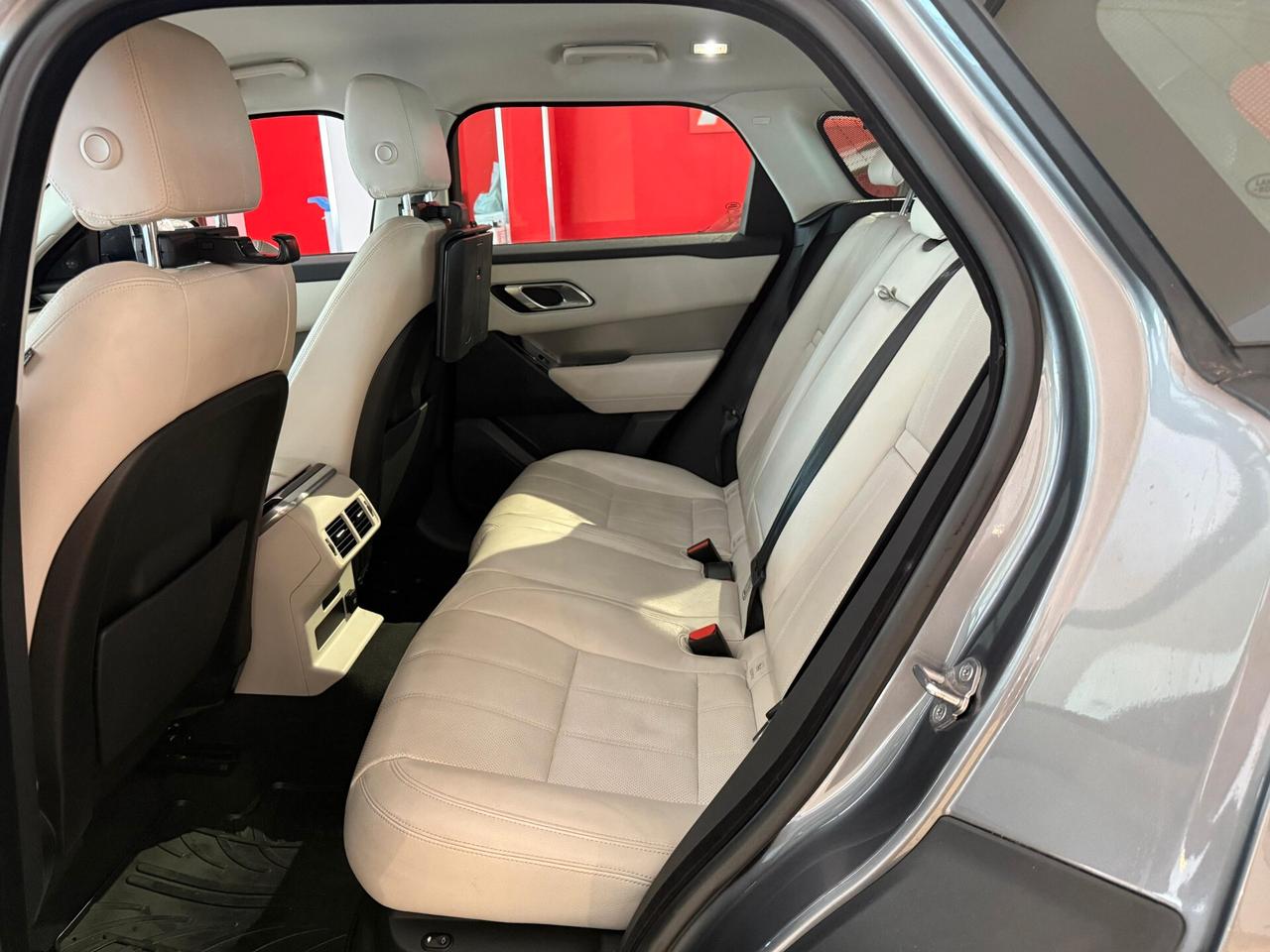 Land Rover Range Velar 2.0D I4 180 CV HSE