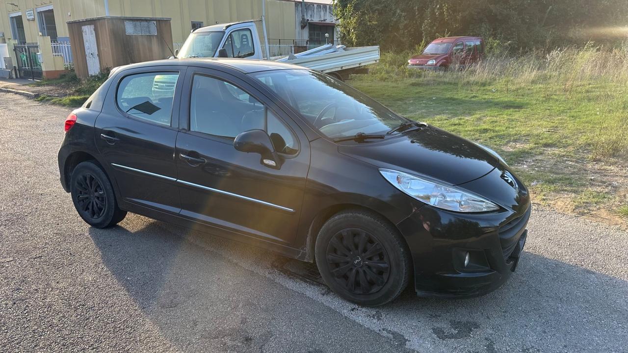 Peugeot 207 1.4 HDi 70CV 5p. Energie