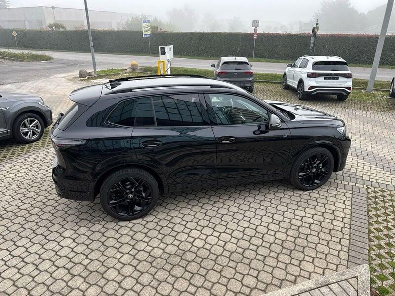 Volkswagen Tiguan 2.0 TDI 150 CV EVO SCR DSG R-Line