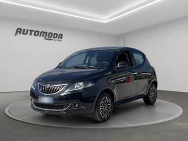 LANCIA Ypsilon 70CV Hybrid Platino