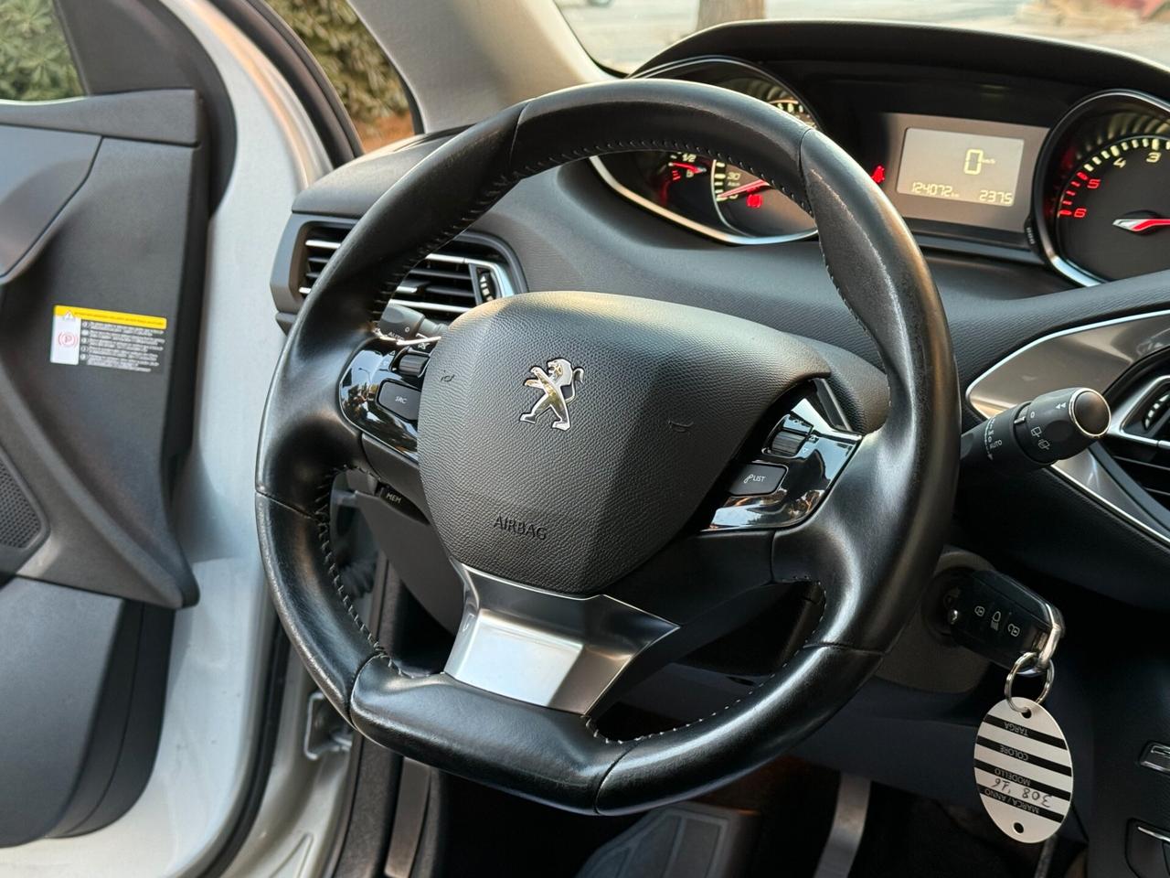 Peugeot 308 BlueHDi SW Allure NAVI FULL LED - 2016