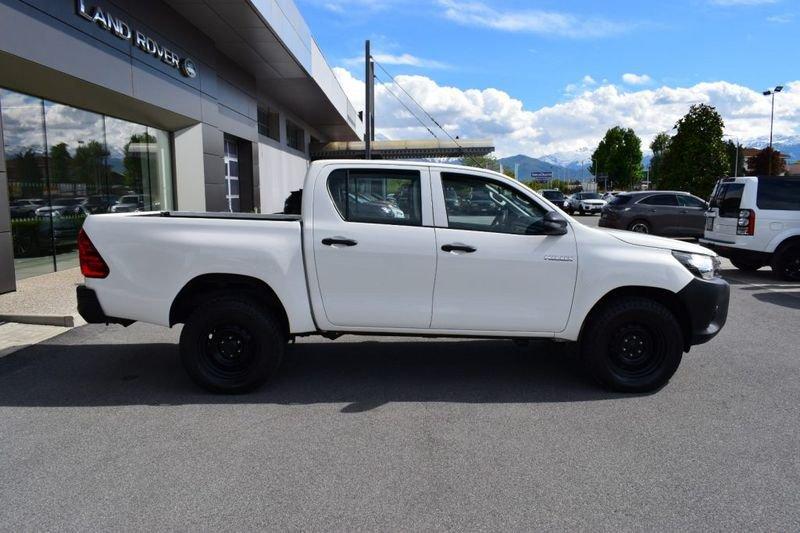 Toyota Hilux 2.4 D-4D 4WD 4 porte Double Cab N1 AUTOCARRO IVA ESPOSTA