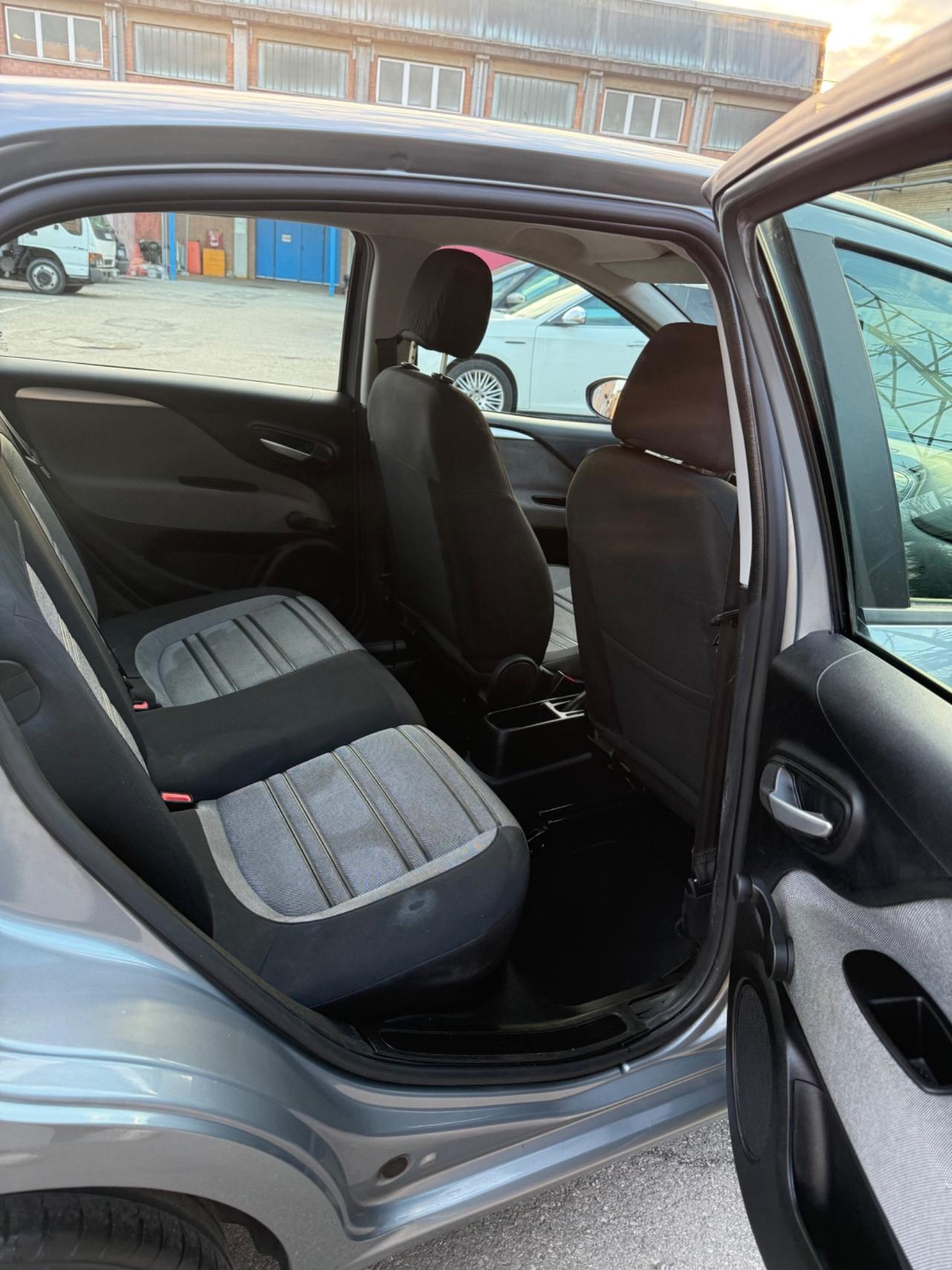 Fiat Punto Evo 1.4 5 porte Metano