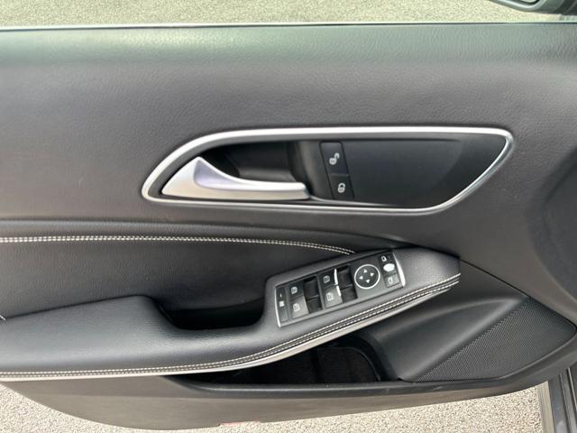 MERCEDES-BENZ A 180 d Automatic Sport