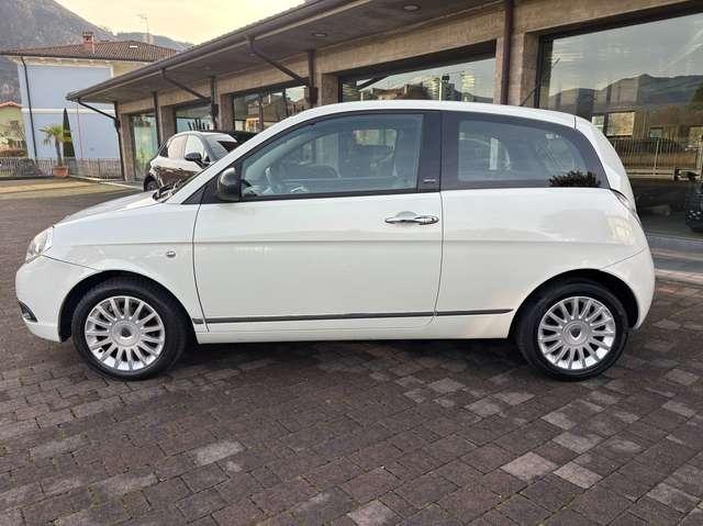 Lancia Ypsilon 1.2 UNYCA 69cv