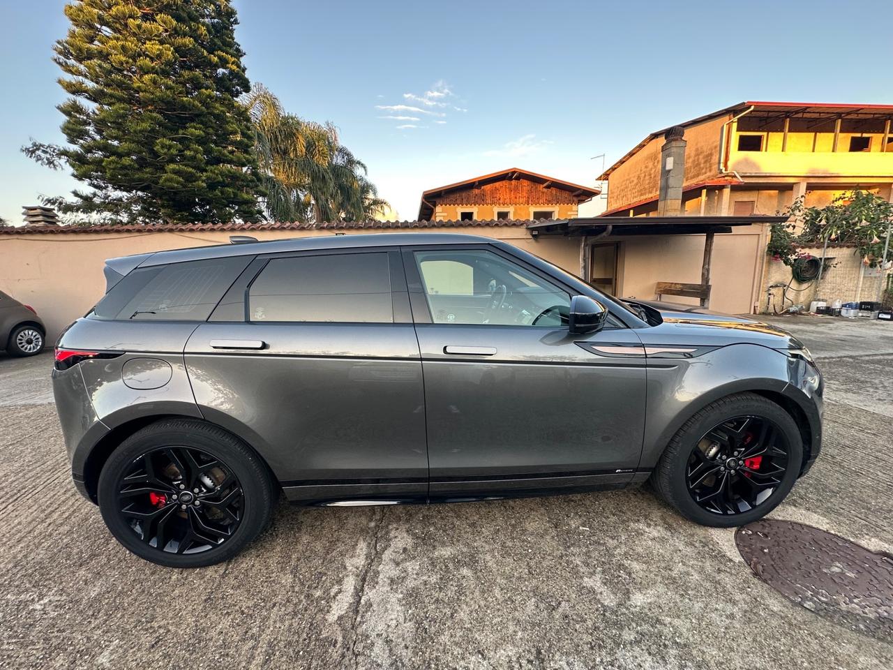 Land Rover Range Evoque 2.0D I4 240 CV AWD Auto R-Dynamic SE
