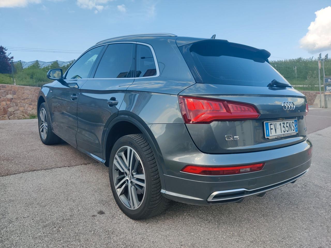 Audi Q5 40 TDI quattro S tronic line plus