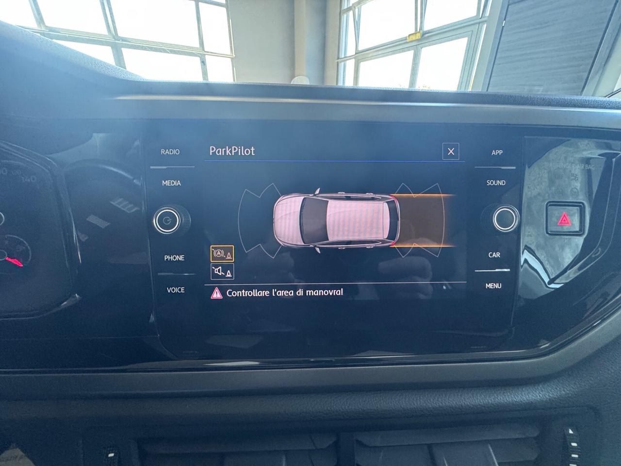 VOLKSWAGEN POLO R-LINE TGI METANO MY2020