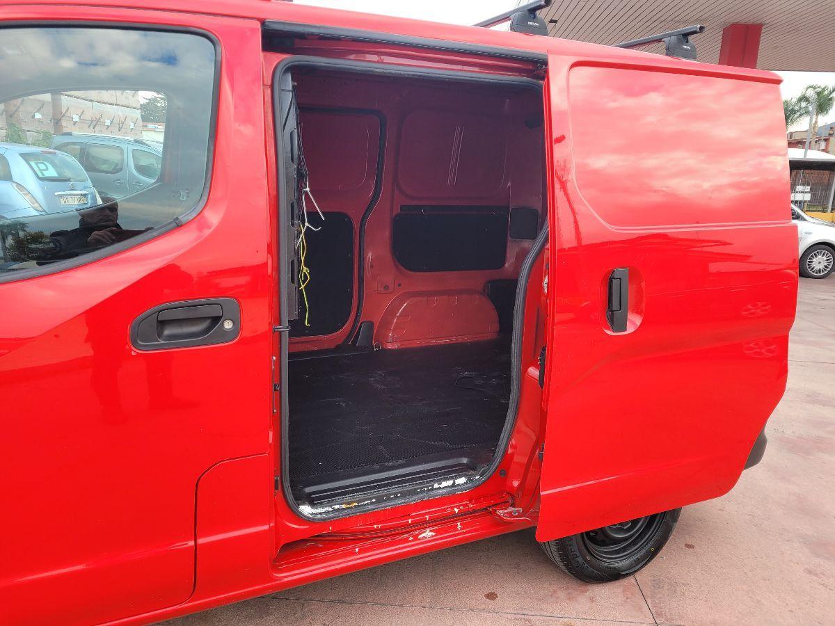 NISSAN NV200 1.6bz 110cv (Easy) E5 1.6bz 110cv Efficient E5