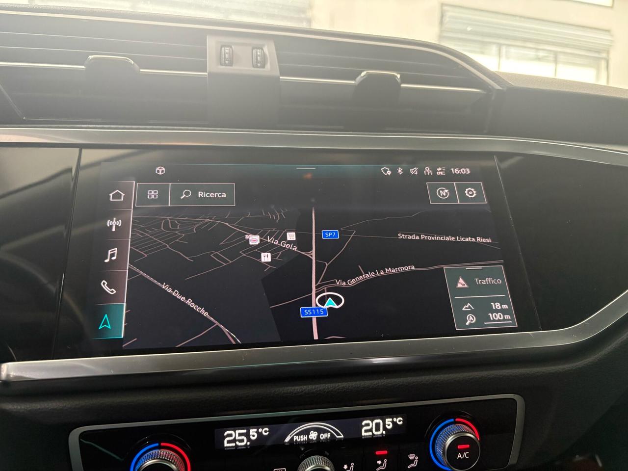 Audi Q3 35 TDI S tronic Business Advanced