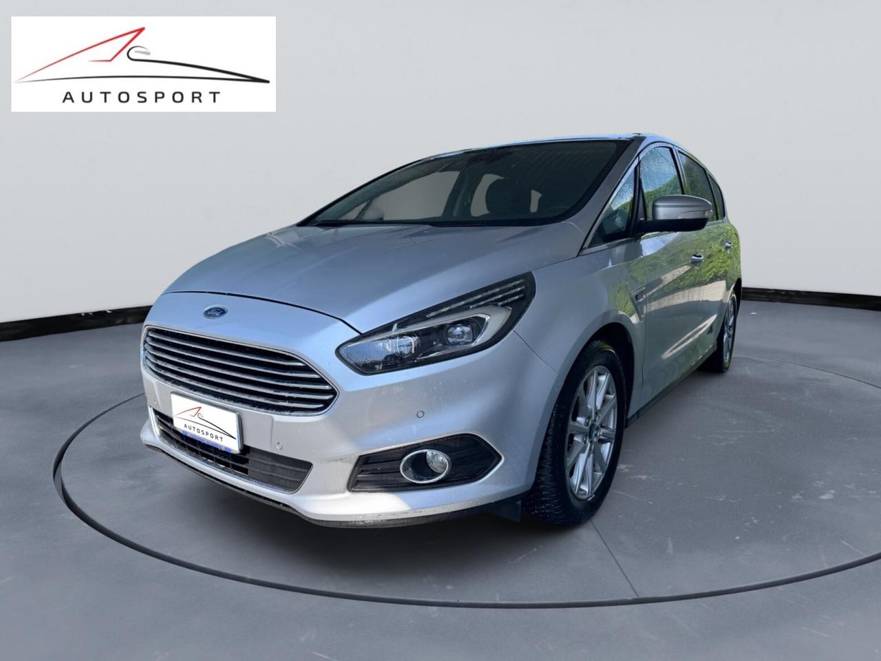 Ford S-Max AWD Titanium euro 6b automatico anno 2016
