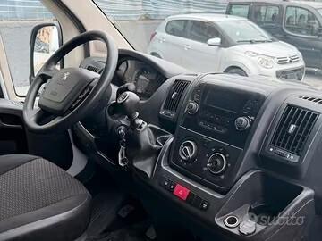 Peugeot Boxer 330 2.2 Diesel 140 cv L1H1