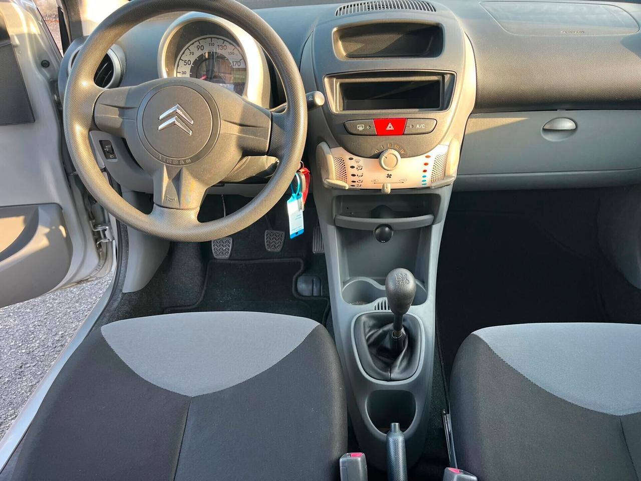 Citroen C1 1.0benz solo 27.000 km !!!!!!!!