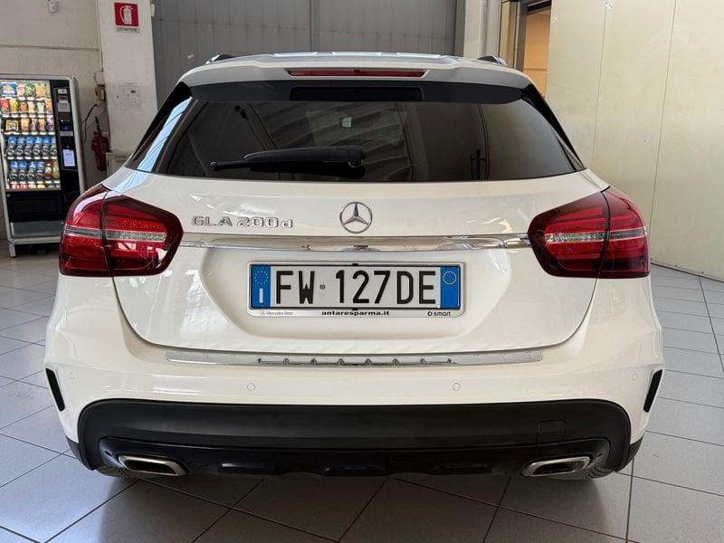 Mercedes-Benz GLA 200 d Automatic Premium Night Edition auto