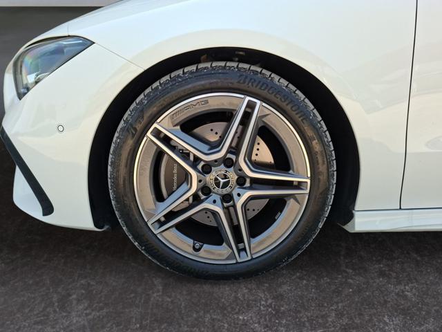 MERCEDES-BENZ CLA 200 d Automatic Shooting Brake AMG Line Premium