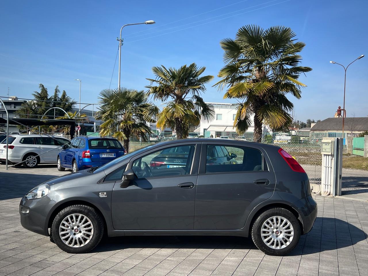 Fiat Punto 1.3 MJT II 75 CV 5 porte Lounge