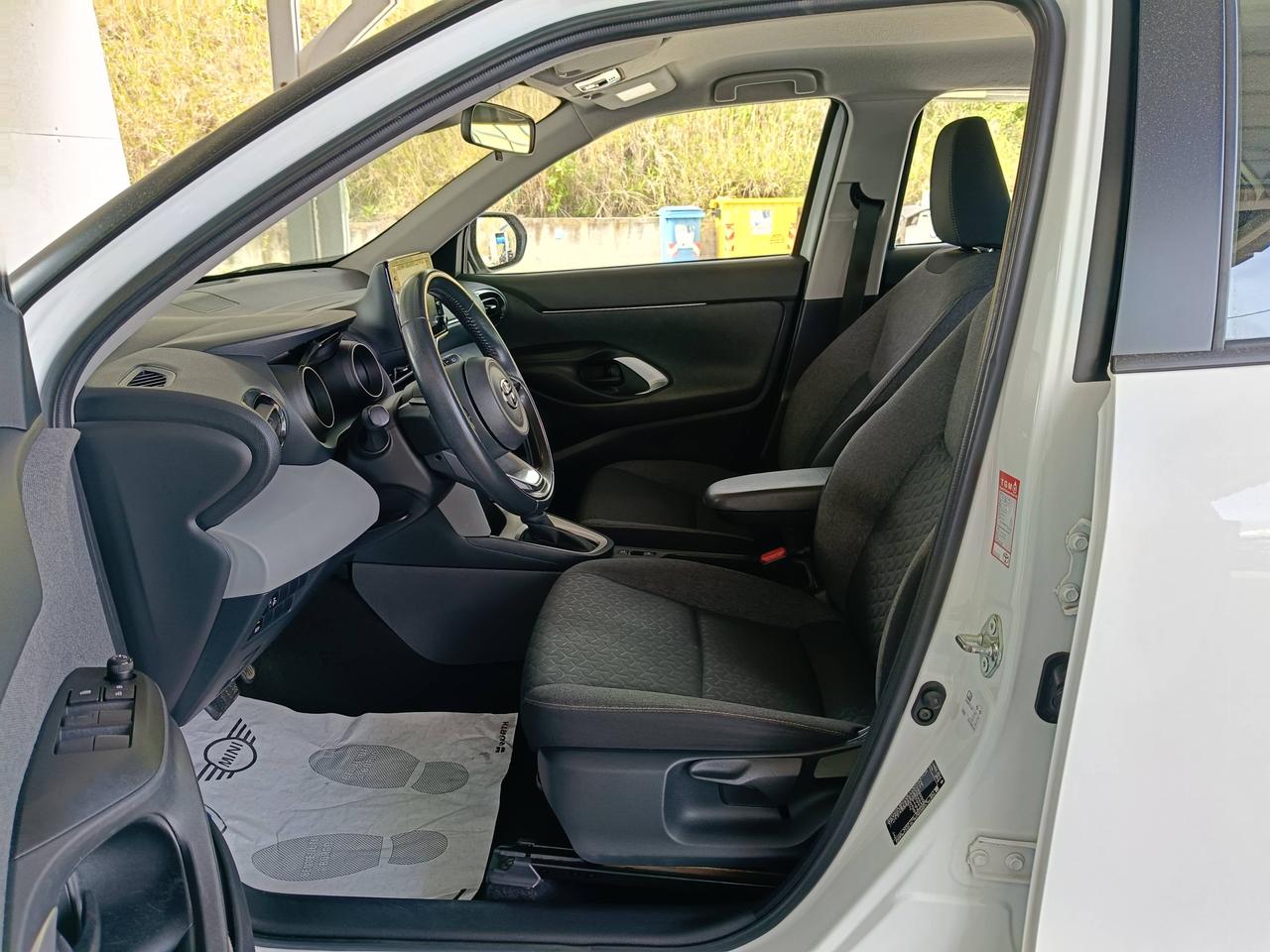 TOYOTA Yaris Cross - Yaris Cross 1.5h Active fwd 116cv e-cvt