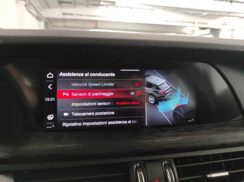 ALFA ROMEO Stelvio (AUTOCARRO) 2.2 Turbodiesel 160 CV AT8 RWD Business