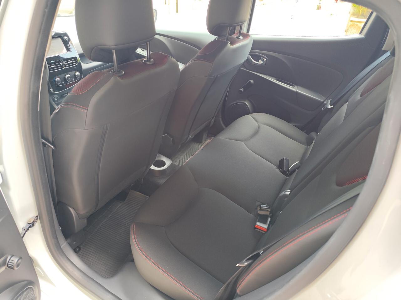 Renault Clio 1.5 dCi 75CV DIESEL NAVI