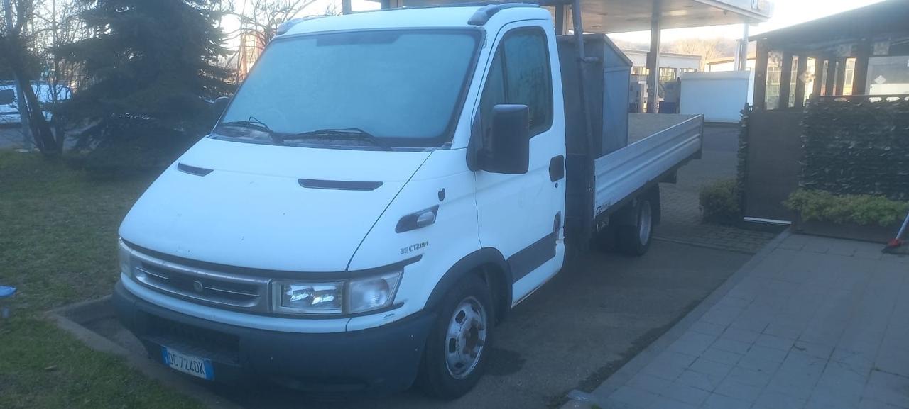 Iveco Daily 35c12 cassone fisso