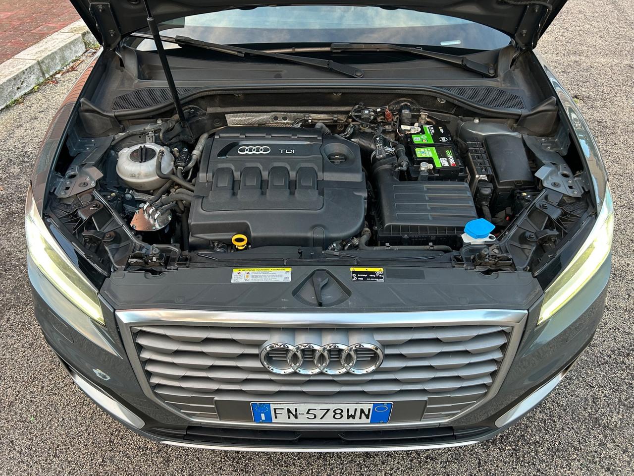 Audi Q2 1.6 TDI sport tagliandi ufficiali